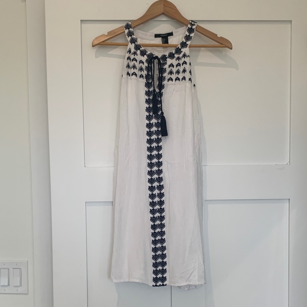 Forever 21 white dress with dark navy embroidery